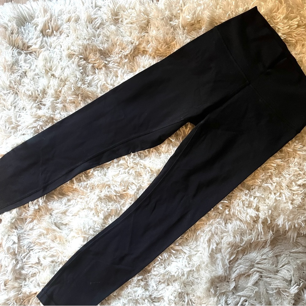 Lululemon Wunder Under Leggings (Size 6, Black) 🖤